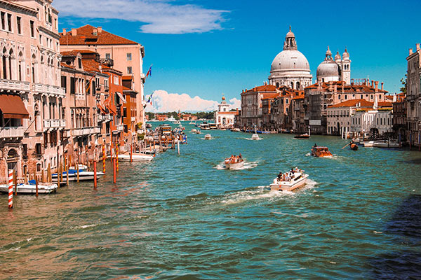 Grand Canal in Venice, Italy, a beautiful EU city for working expats.